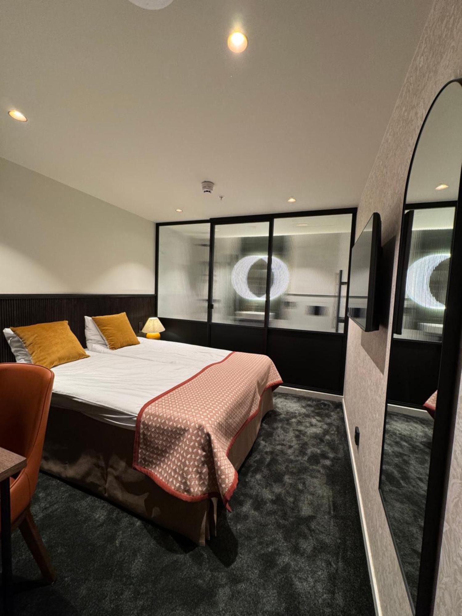 Crystal Plaza Hotel Stockholm Zimmer foto