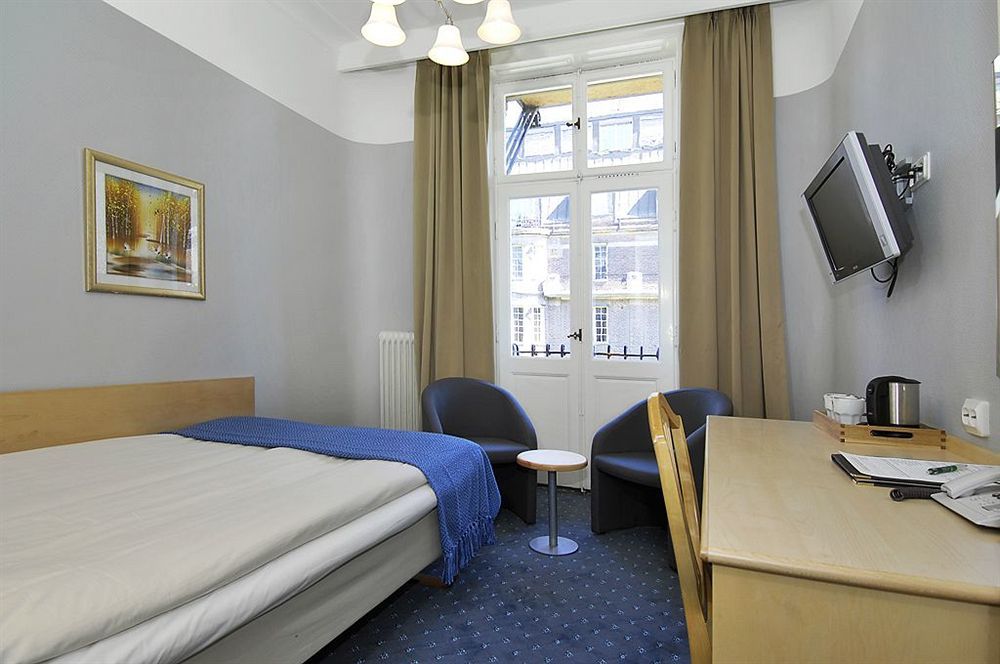 Crystal Plaza Hotel Stockholm Exterior foto