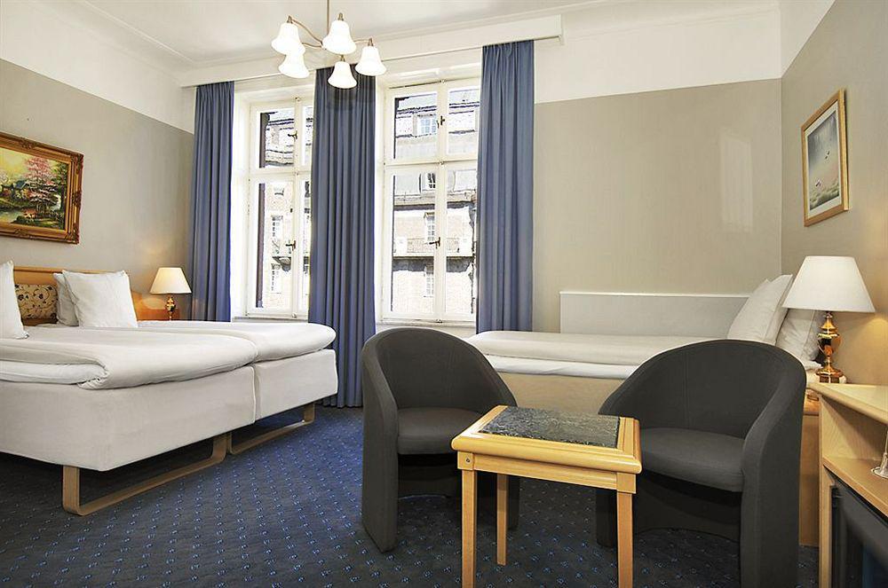 Crystal Plaza Hotel Stockholm Exterior foto